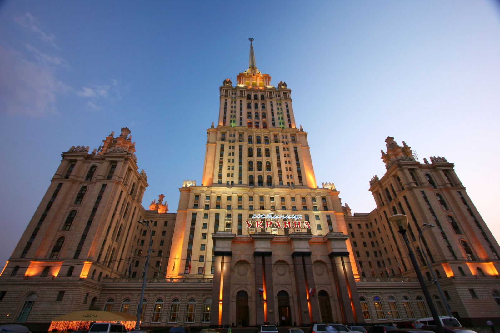 Độc đáo 7 tòa nhà cùng kiểu kiến trúc Stalin tại Moscow